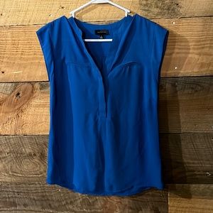 The limited XS Blouse